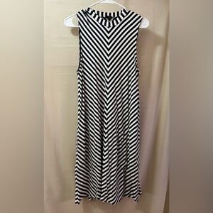 🔴 J Crew Black Striped Sleeveless Dress With Pockets midi dress summer vacation